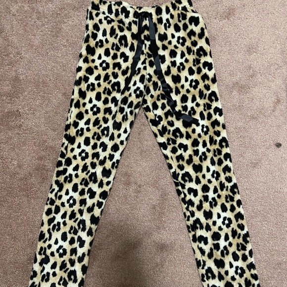 Cheetah Pants - Picture 1 of 2